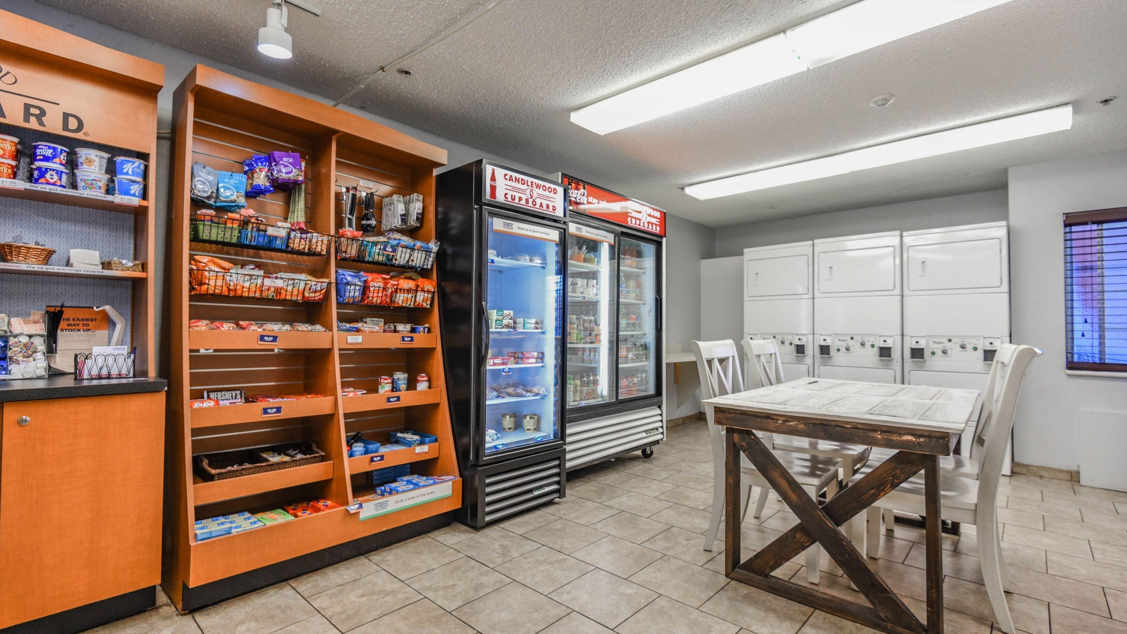Sonesta Simply Suites Huntsville Research Park Экстерьер фото