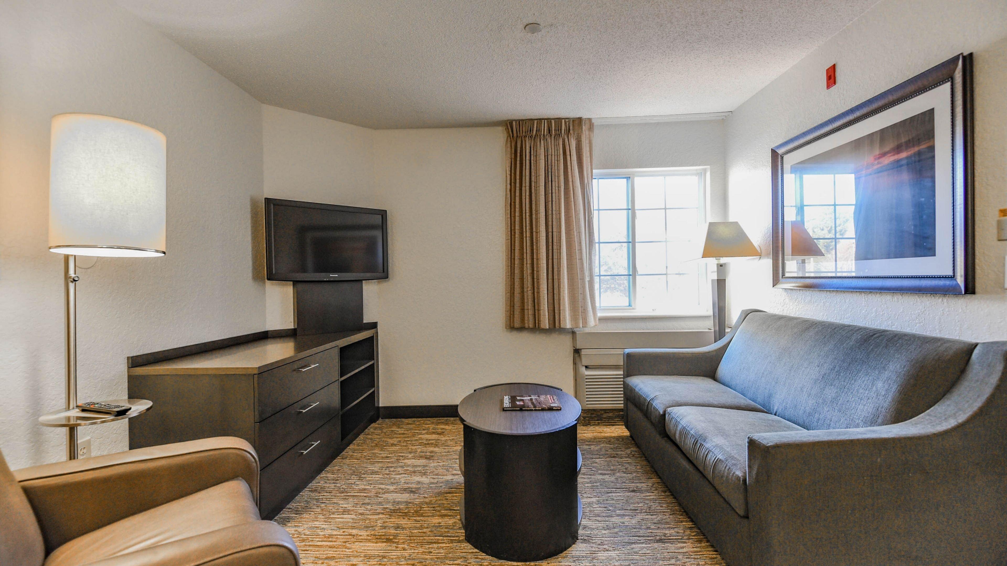 Sonesta Simply Suites Huntsville Research Park Экстерьер фото
