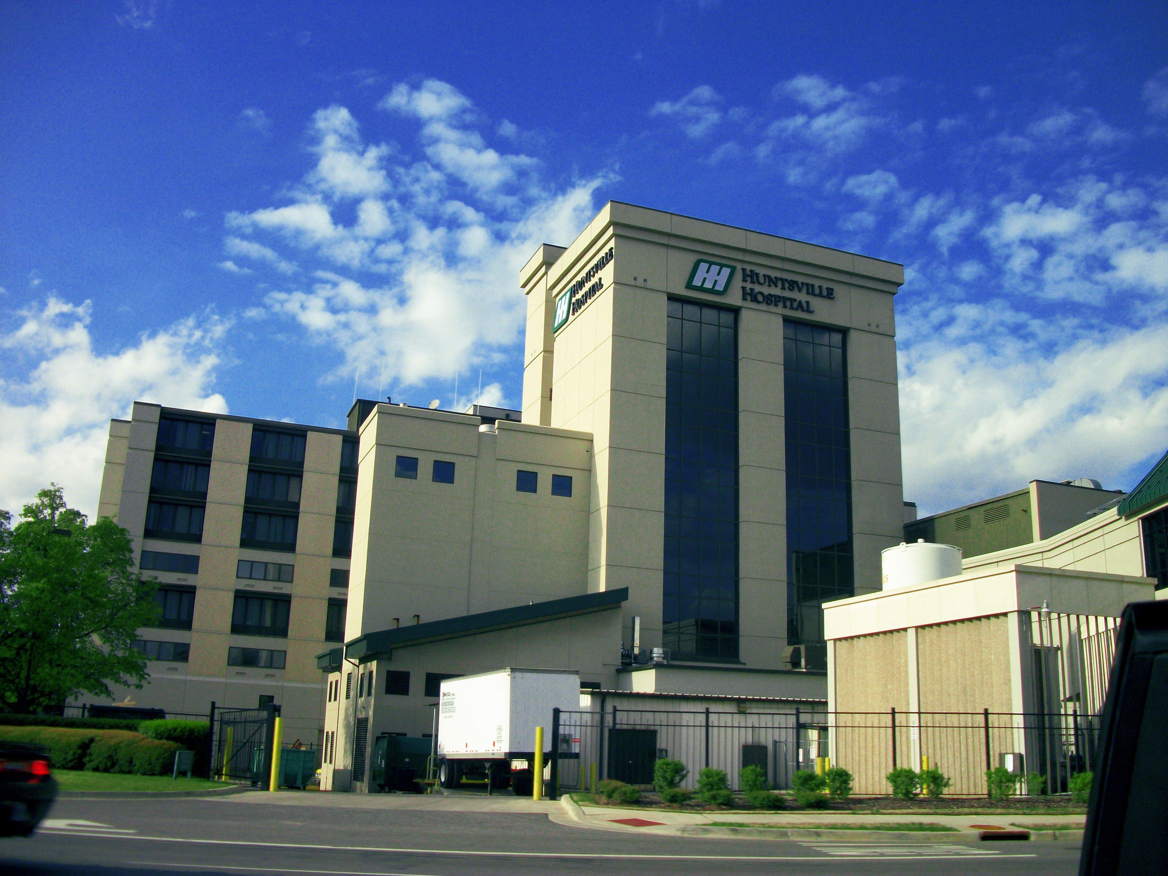 Sonesta Simply Suites Huntsville Research Park Экстерьер фото