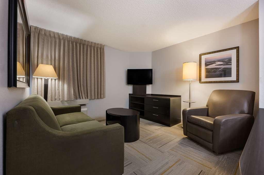 Sonesta Simply Suites Huntsville Research Park Номер фото