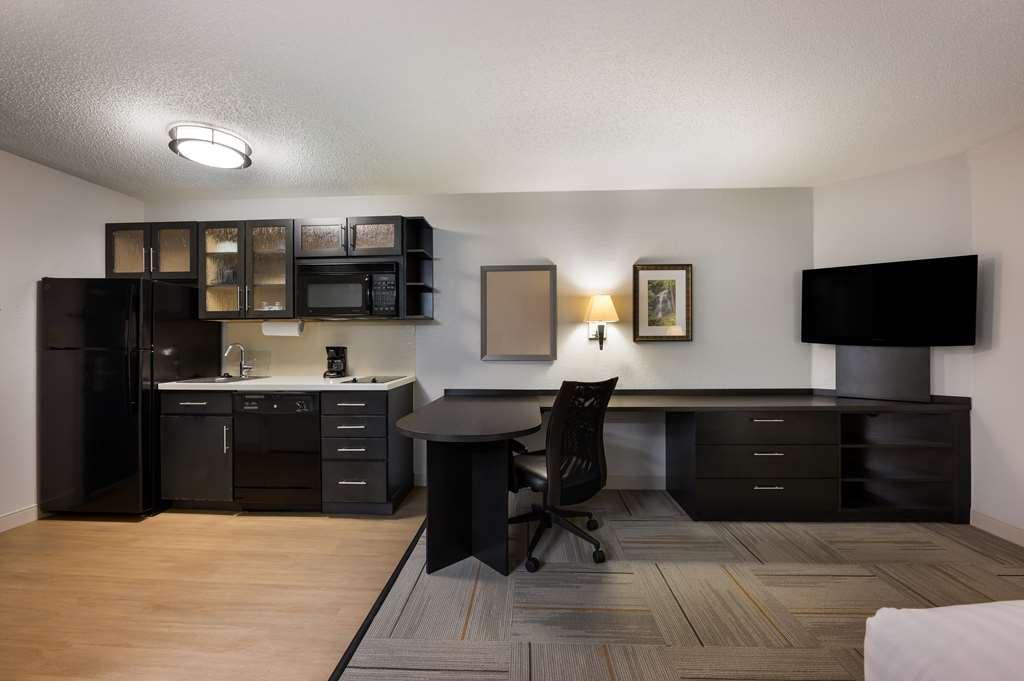 Sonesta Simply Suites Huntsville Research Park Номер фото