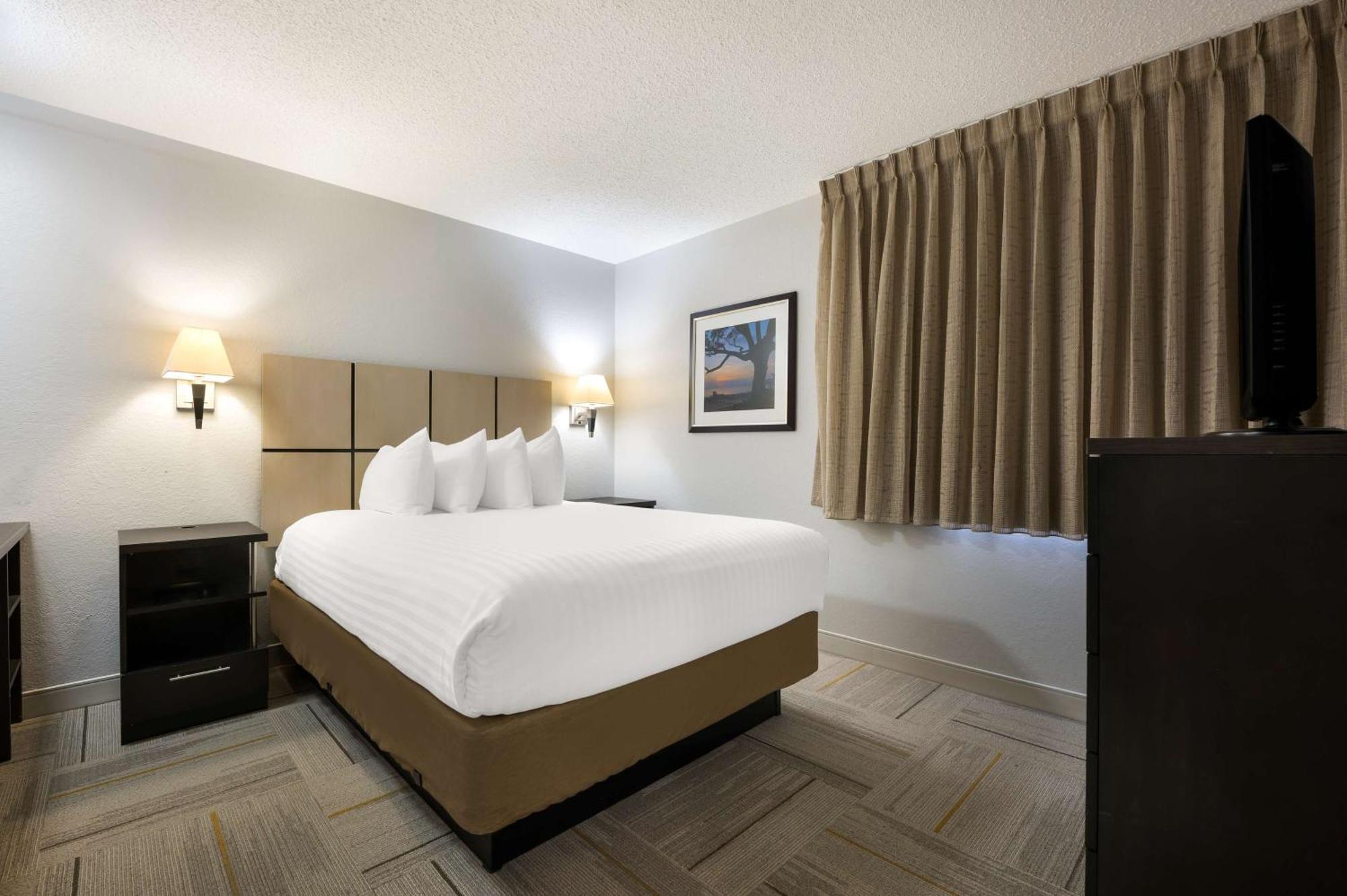 Sonesta Simply Suites Huntsville Research Park Экстерьер фото